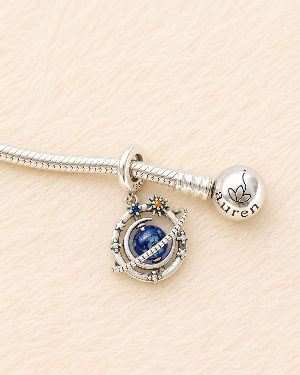 Nova Galaxy Charm